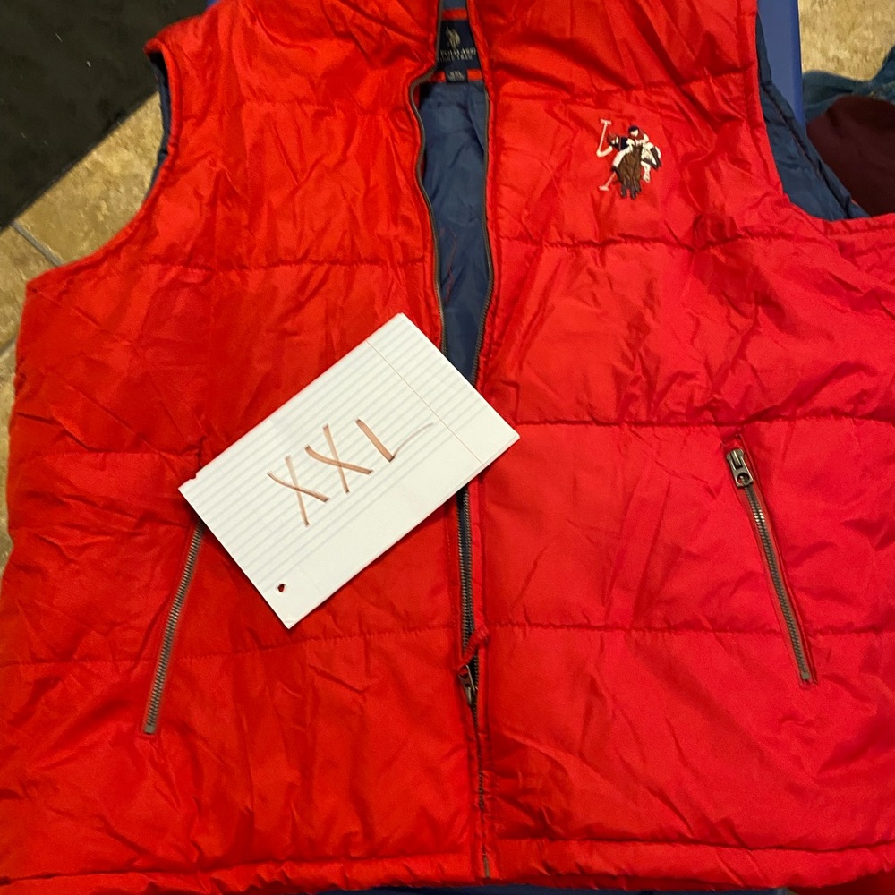 Puffer vest never worn ..red US Polo assn